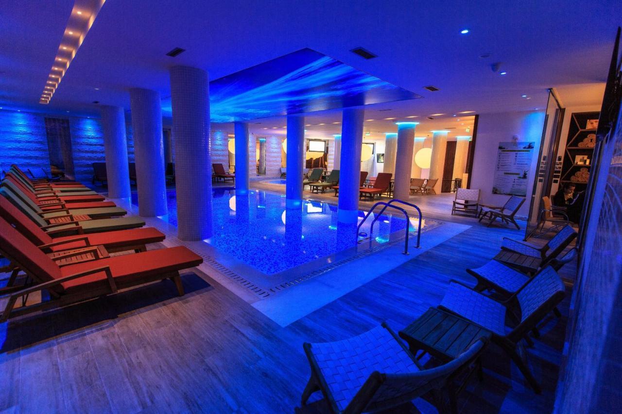 Apart Hotel Kalamper Бар Екстериор снимка