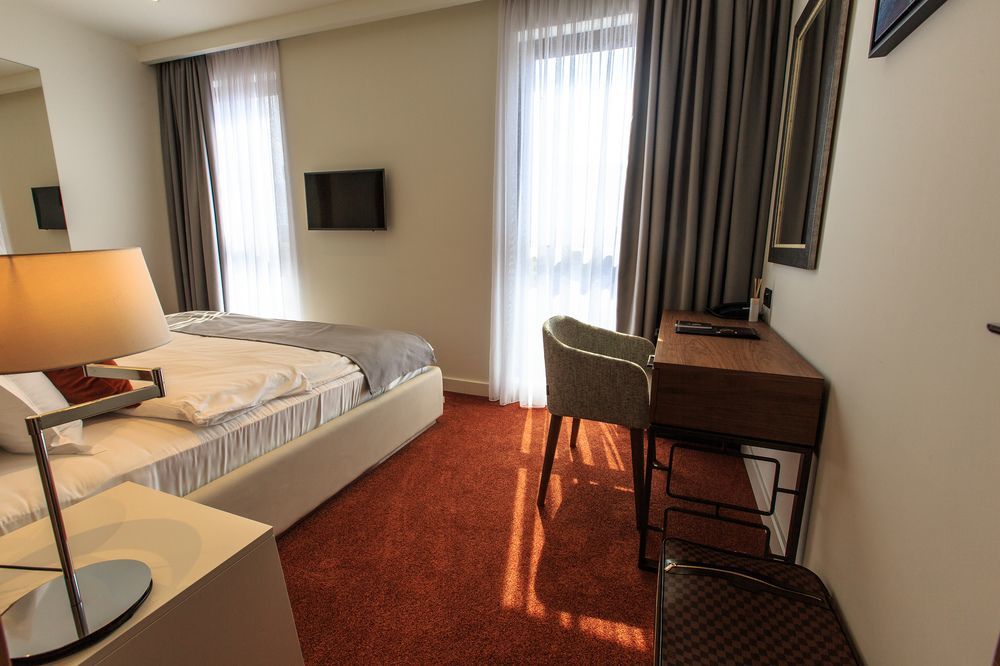 Apart Hotel Kalamper Бар Екстериор снимка